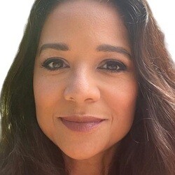 Profile picture of Camelia Gaylord